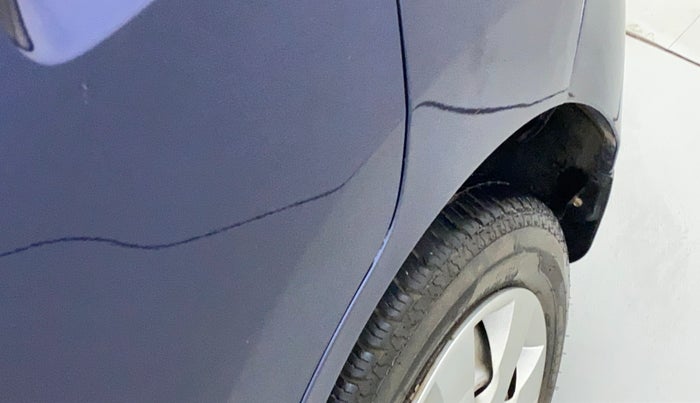 2017 Maruti Wagon R 1.0 LXI CNG, CNG, Manual, 82,703 km, Left quarter panel - Slightly dented