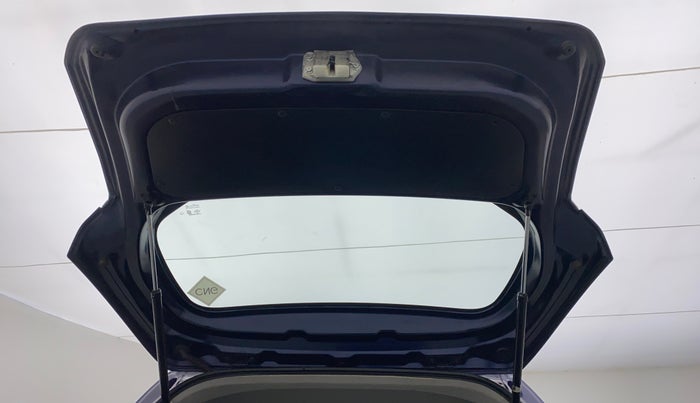 2017 Maruti Wagon R 1.0 LXI CNG, CNG, Manual, 82,703 km, Boot Door Open