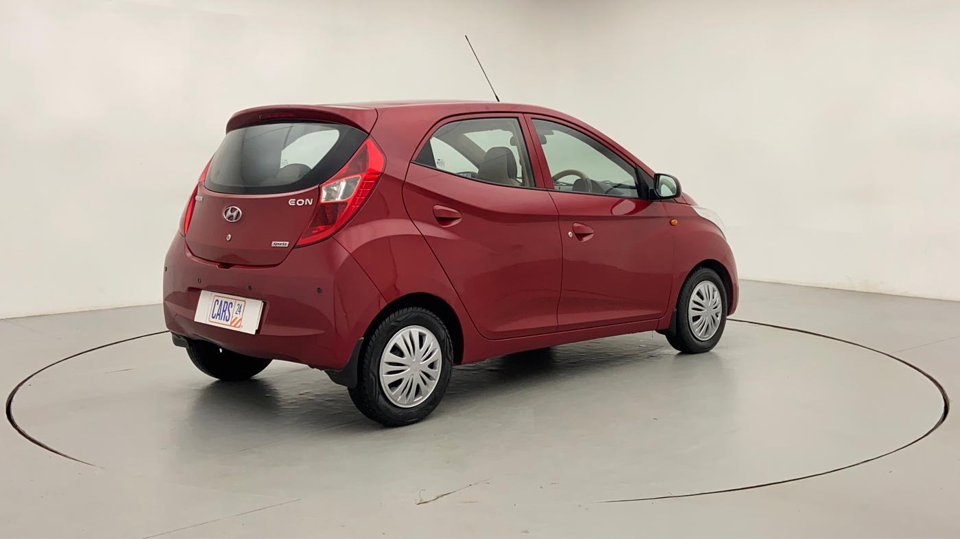 2014 Hyundai Eon SPORTZ, Petrol, Manual, 36,253 km, Right Back Diagonal (45- Degree) View