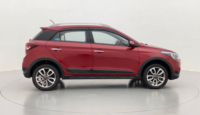 2016 Hyundai i20 Active 1.2 SX, Petrol, Manual, 33,340 km, Right Side View