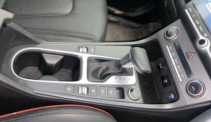 2021 Hyundai Creta SX (O) 1.4 TURBO DCT, Petrol, Automatic, 74,903 km, Gear Lever