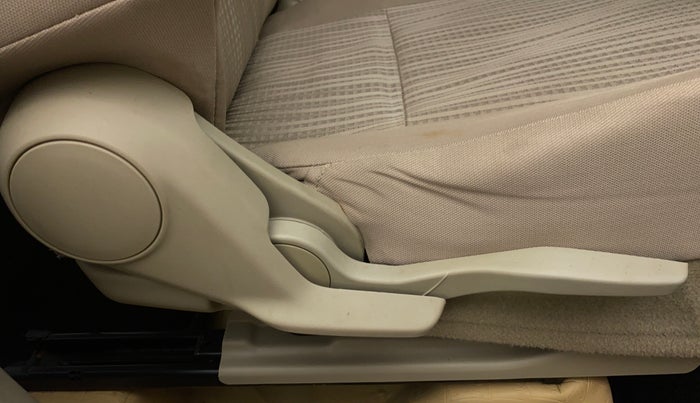 2019 Maruti Dzire VXI, Petrol, Manual, 53,912 km, Driver Side Adjustment Panel