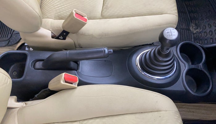 2015 Honda Amaze 1.2L I-VTEC S, Petrol, Manual, 61,235 km, Gear Lever