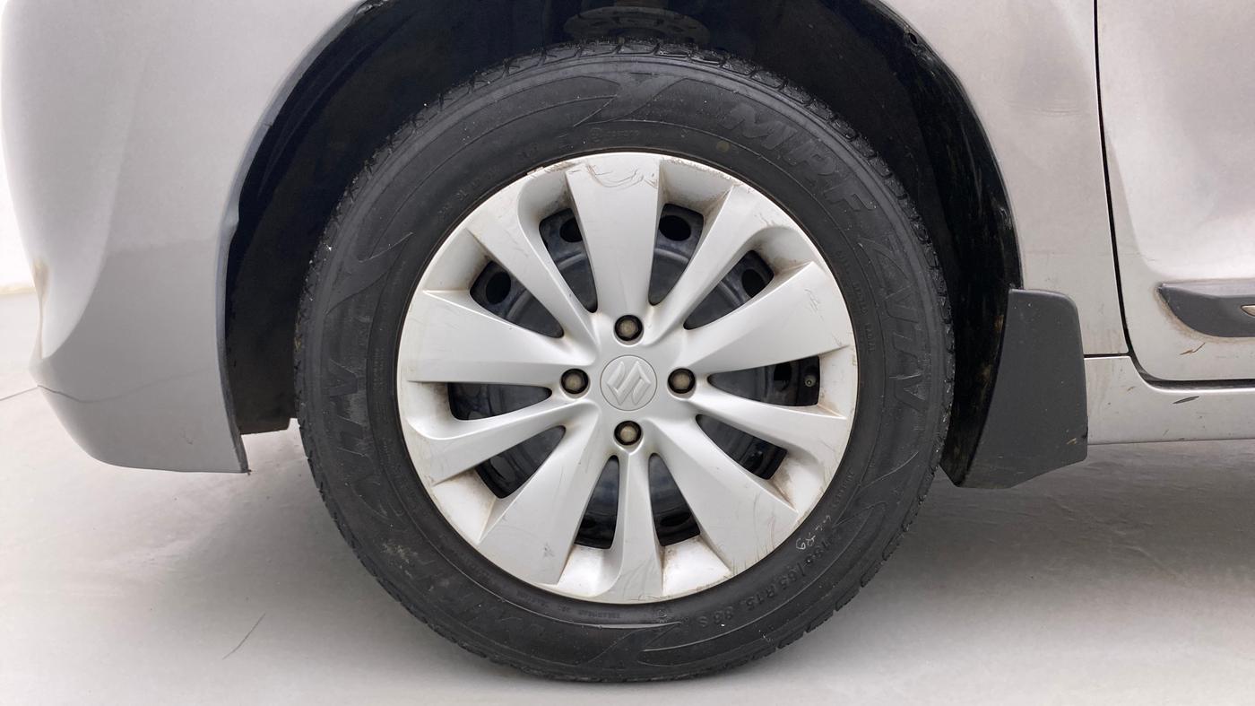 2017 Maruti Baleno DELTA PETROL 1.2, Petrol, Manual, 55,724 km, Left Front Wheel