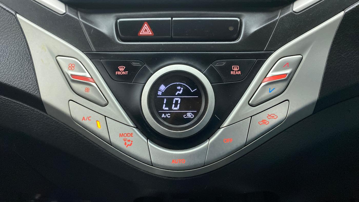 2017 Maruti Baleno DELTA PETROL 1.2, Petrol, Manual, 55,724 km, Automatic Climate Control