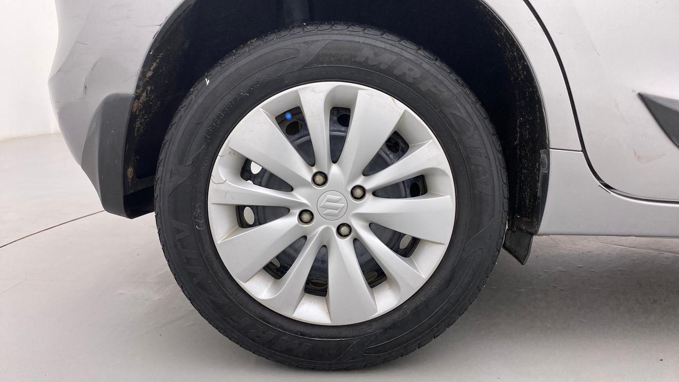2017 Maruti Baleno DELTA PETROL 1.2, Petrol, Manual, 55,724 km, Right Rear Wheel