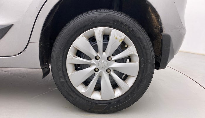 2017 Maruti Baleno DELTA PETROL 1.2, Petrol, Manual, 55,724 km, Left Rear Wheel