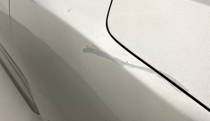 2017 Maruti Baleno DELTA PETROL 1.2, Petrol, Manual, 55,724 km, Right fender - Minor scratches