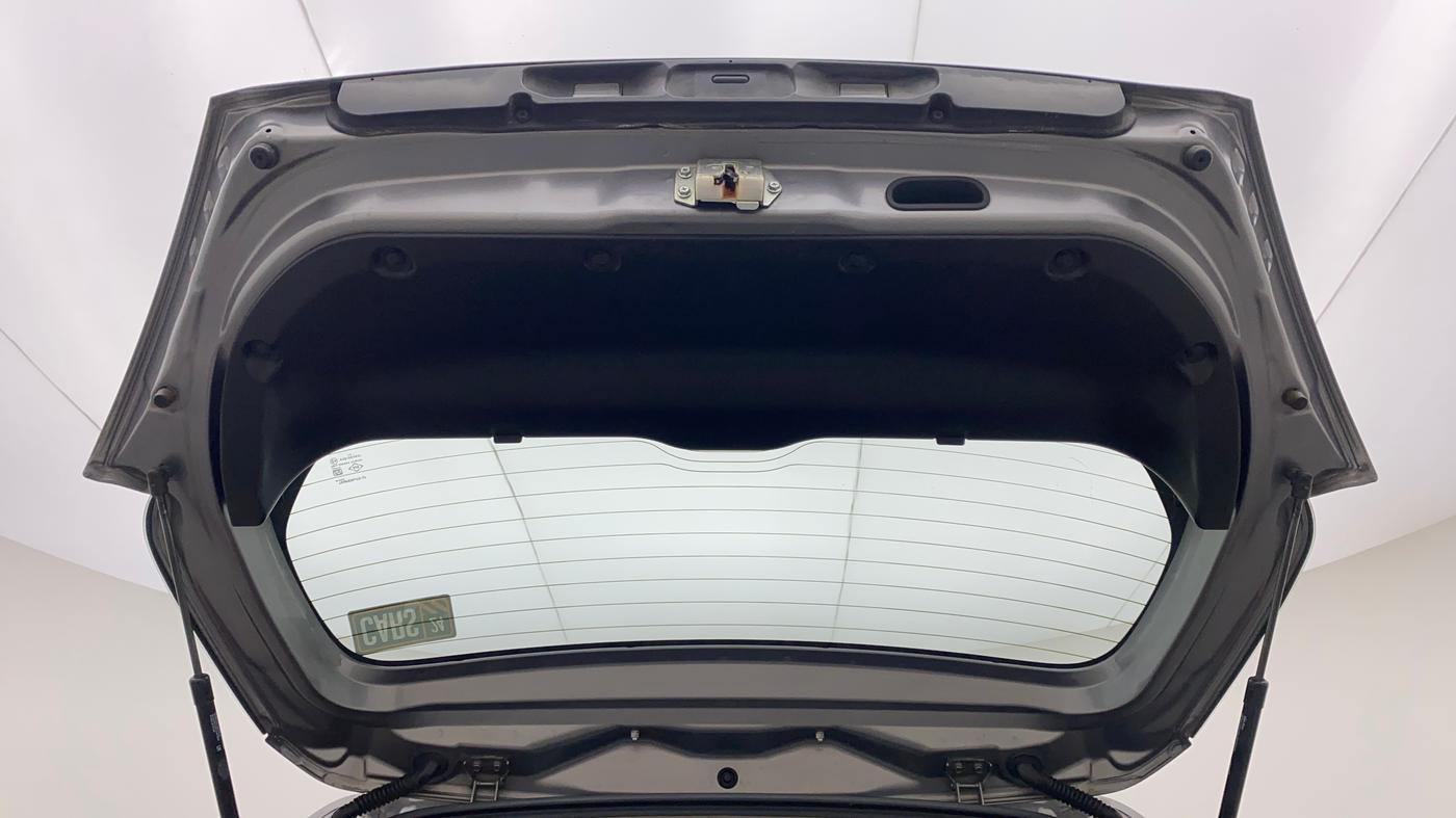 2013 Maruti Swift ZXI, Petrol, Manual, 46,565 km, Boot Door Open