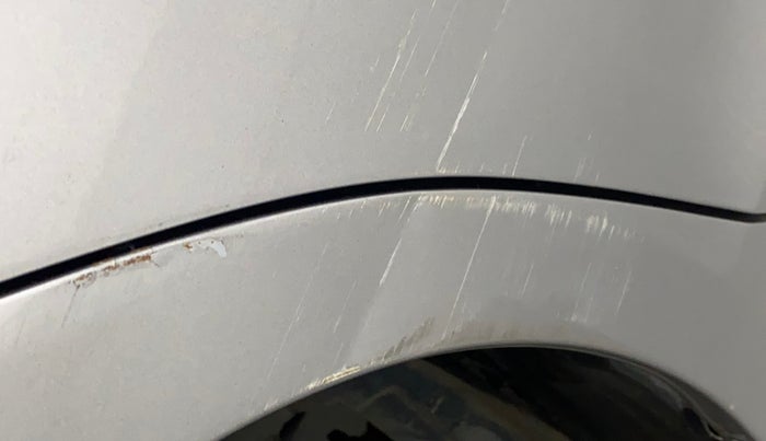2013 Maruti Swift ZXI, Petrol, Manual, 46,565 km, Right quarter panel - Minor scratches