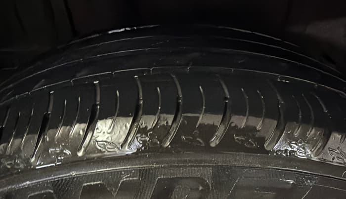 2020 Maruti Ertiga VXI CNG, CNG, Manual, 56,481 km, Right Rear Tyre Tread