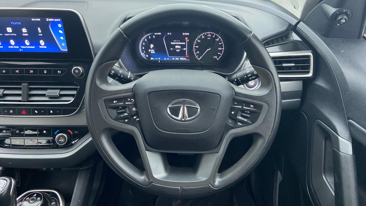 2021 Tata Harrier XZA+ DARK EDITION, Diesel, Automatic, 19,740 km, Steering Wheel Close Up