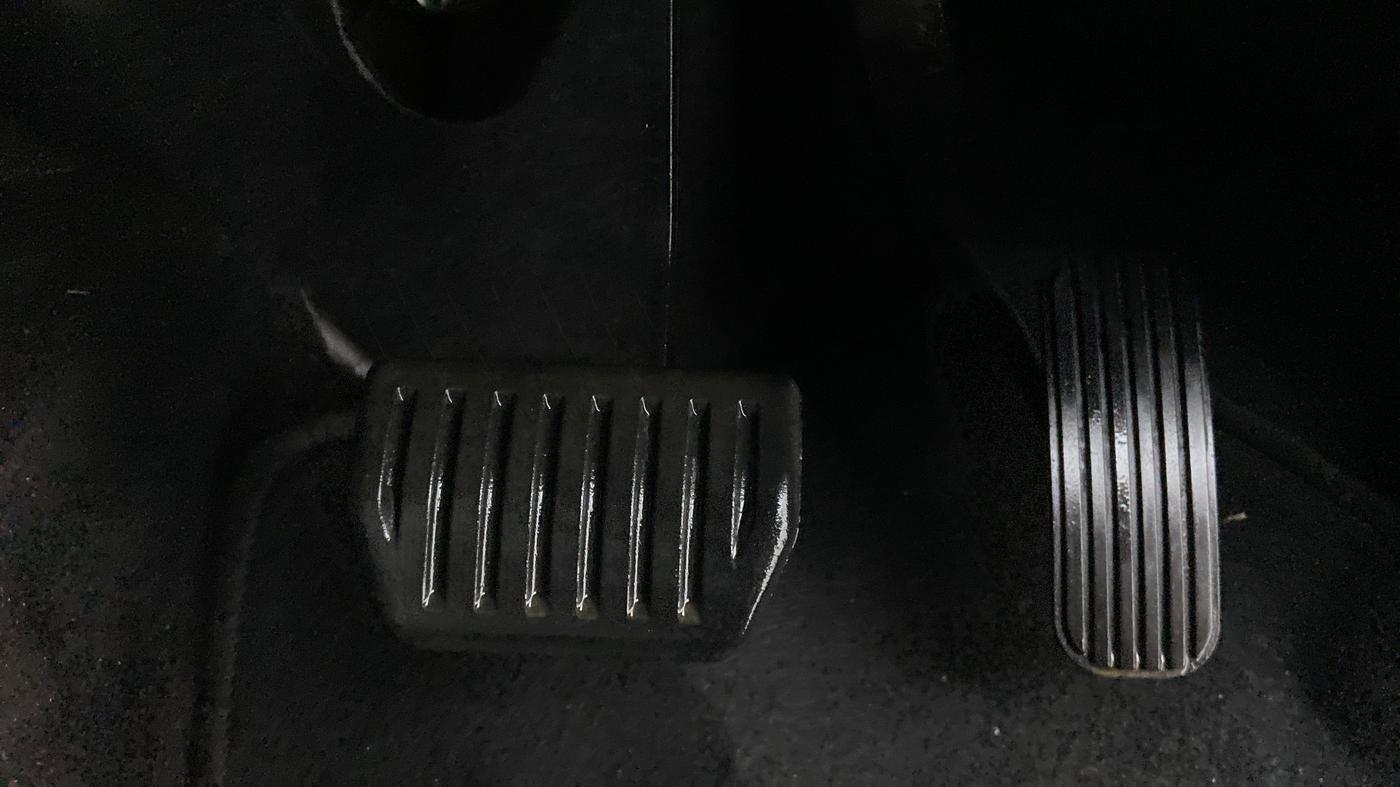 2021 Tata Harrier XZA+ DARK EDITION, Diesel, Automatic, 19,740 km, Pedals