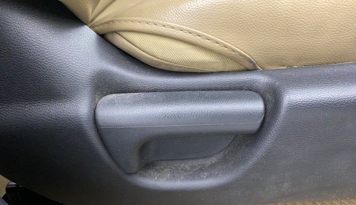 2016 Honda Jazz 1.2L I-VTEC S AT, Petrol, Automatic, 63,777 km, Driver Side Adjustment Panel