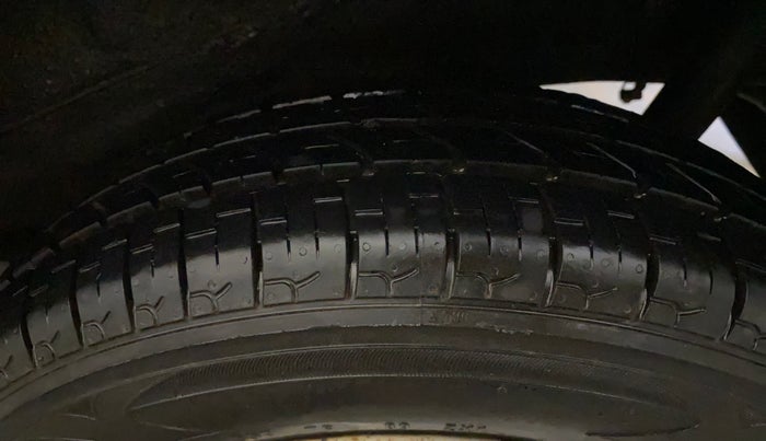 2017 Maruti Wagon R 1.0 LXI, Petrol, Manual, 49,830 km, Left Rear Tyre Tread