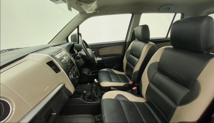 2014 Maruti Wagon R 1.0 VXI, Petrol, Manual, 79,258 km, Right Side Front Door Cabin