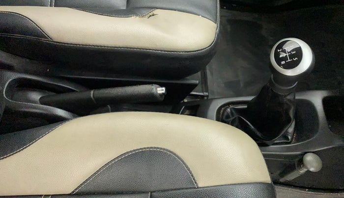 2014 Maruti Wagon R 1.0 VXI, Petrol, Manual, 79,258 km, Gear Lever