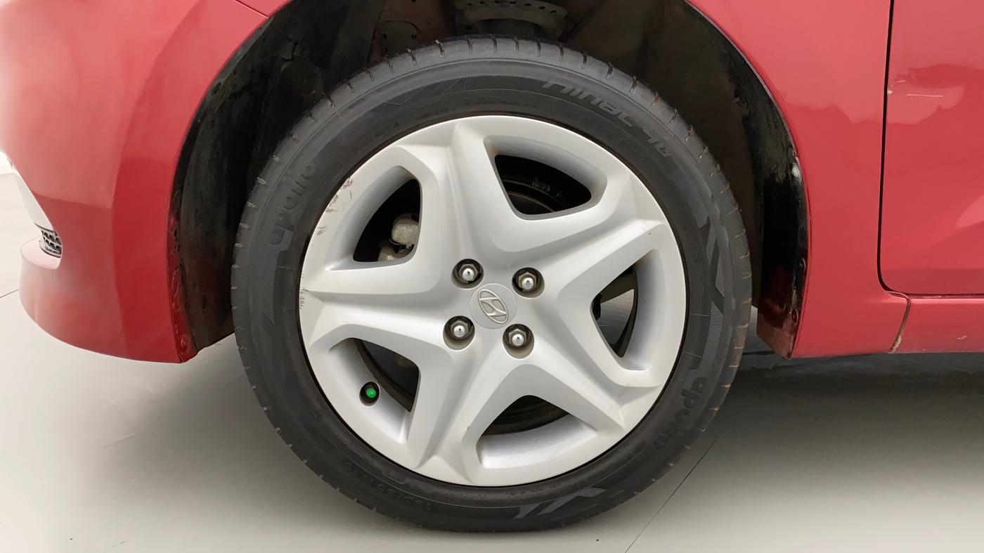 2017 Hyundai Elite i20 ASTA 1.2, Petrol, Manual, 32,335 km, Left Front Wheel