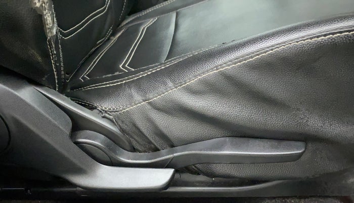 2020 Toyota Glanza G, CNG, Manual, 39,634 km, Driver Side Adjustment Panel