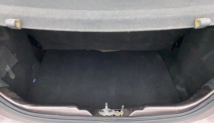 2018 Tata Tiago XT PETROL, Petrol, Manual, 50,096 km, Boot Inside