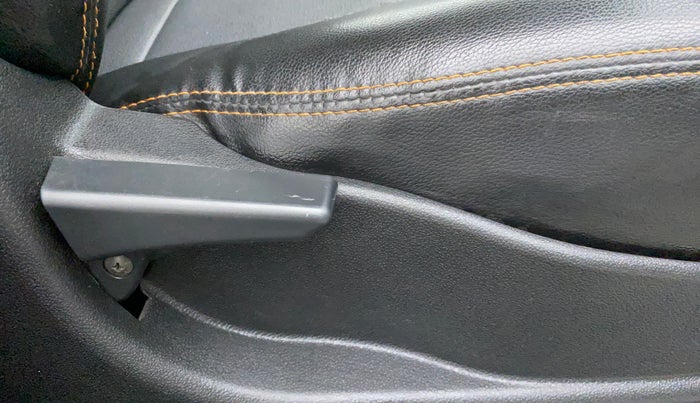 2018 Tata Tiago XT PETROL, Petrol, Manual, 50,096 km, Driver Side Adjustment Panel