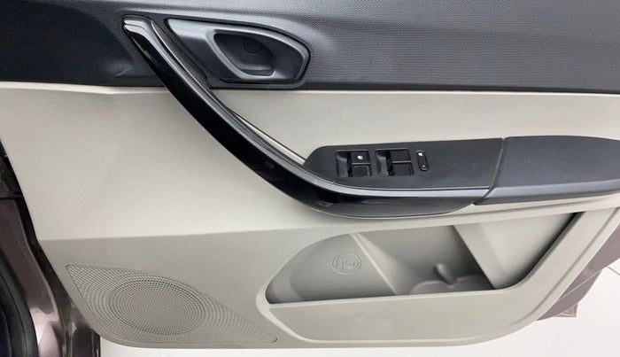 2018 Tata Tiago XT PETROL, Petrol, Manual, 50,096 km, Driver Side Door Panels Control