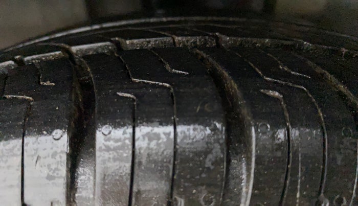 2018 Tata Tiago XT PETROL, Petrol, Manual, 50,096 km, Right Rear Tyre Tread