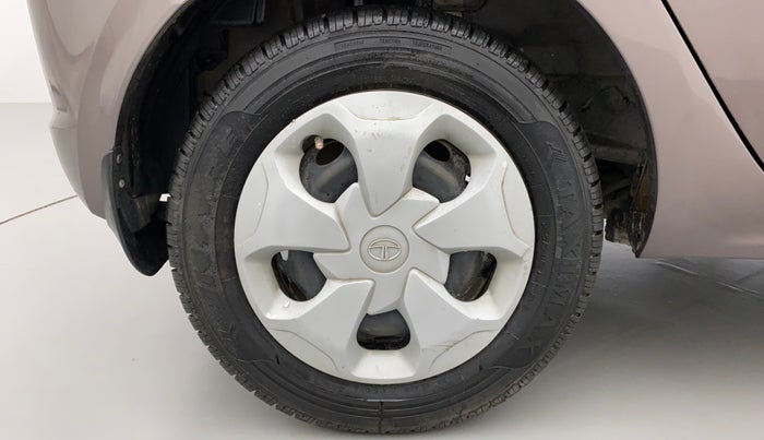 2018 Tata Tiago XT PETROL, Petrol, Manual, 50,096 km, Right Rear Wheel