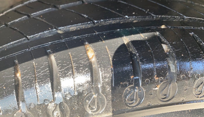 2022 Tata Tiago XT (O) PETROL, Petrol, Manual, 23,442 km, Left Rear Tyre Tread