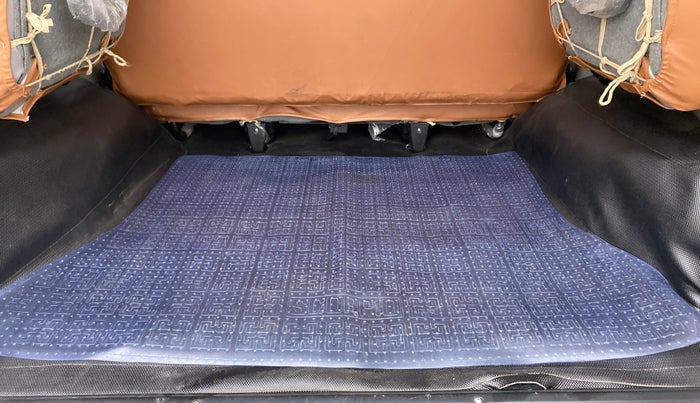 2020 Mahindra Scorpio S5, Diesel, Manual, 41,394 km, Boot Inside