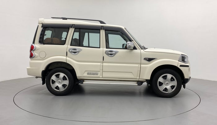2020 Mahindra Scorpio S5, Diesel, Manual, 41,394 km, Right Side View