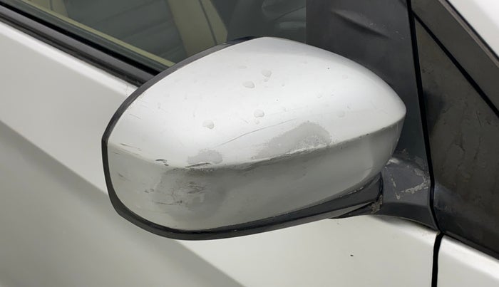 2013 Honda Brio S MT, Petrol, Manual, 67,819 km, Right rear-view mirror - Mirror motor not working