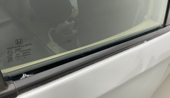 2013 Honda Brio S MT, Petrol, Manual, 67,819 km, Right rear door - Weather strip has minor damage