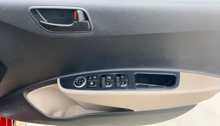 2018 Hyundai Grand i10 MAGNA 1.2 KAPPA VTVT, Petrol, Manual, 22,602 km, Driver Side Door Panels Control