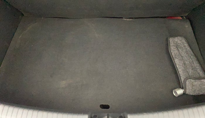 2018 Hyundai Grand i10 MAGNA 1.2 KAPPA VTVT, Petrol, Manual, 22,602 km, Boot Inside