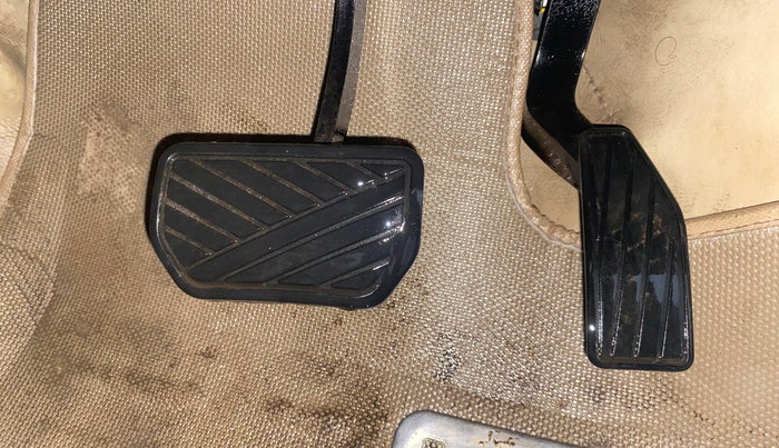 2015 Maruti Celerio VXI AMT, Petrol, Automatic, 88,128 km, Pedals