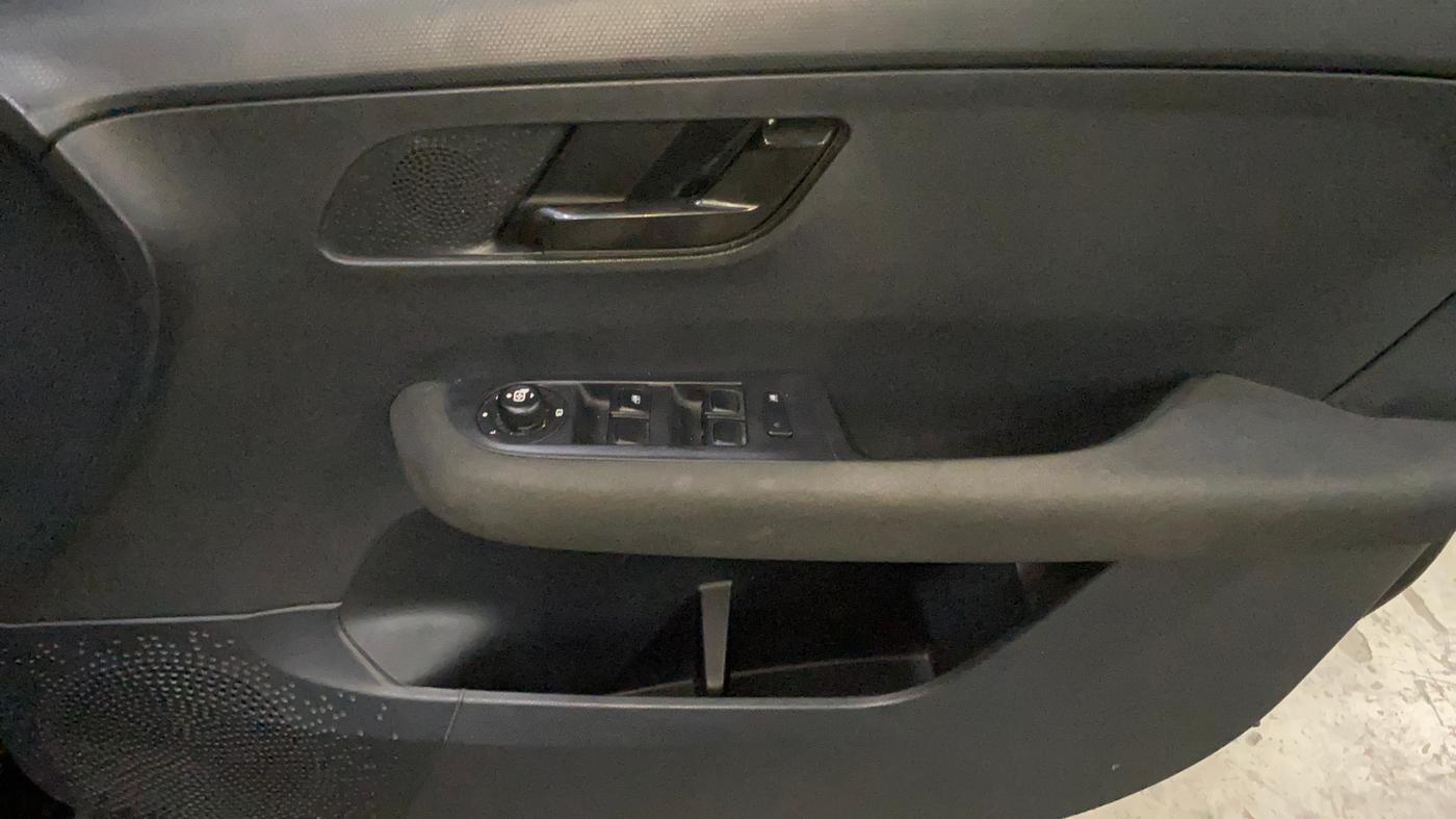 2022 Tata ALTROZ XZA PLUS DARK EDTION, Petrol, Automatic, 51,563 km, Driver Side Door Panels Control