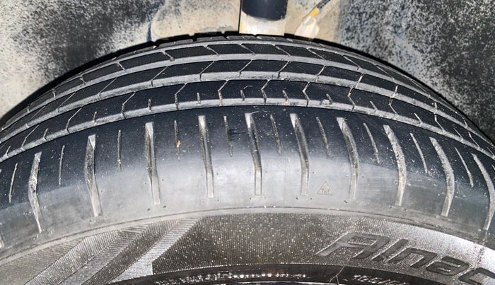 2022 Tata ALTROZ XZA PLUS DARK EDTION, Petrol, Automatic, 51,563 km, Left Front Tyre Tread