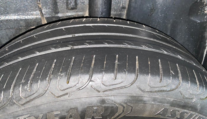 2022 Tata ALTROZ XZA PLUS DARK EDTION, Petrol, Automatic, 51,563 km, Left Rear Tyre Tread