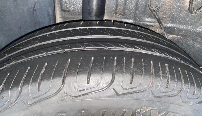 2022 Tata ALTROZ XZA PLUS DARK EDTION, Petrol, Automatic, 51,563 km, Right Rear Tyre Tread