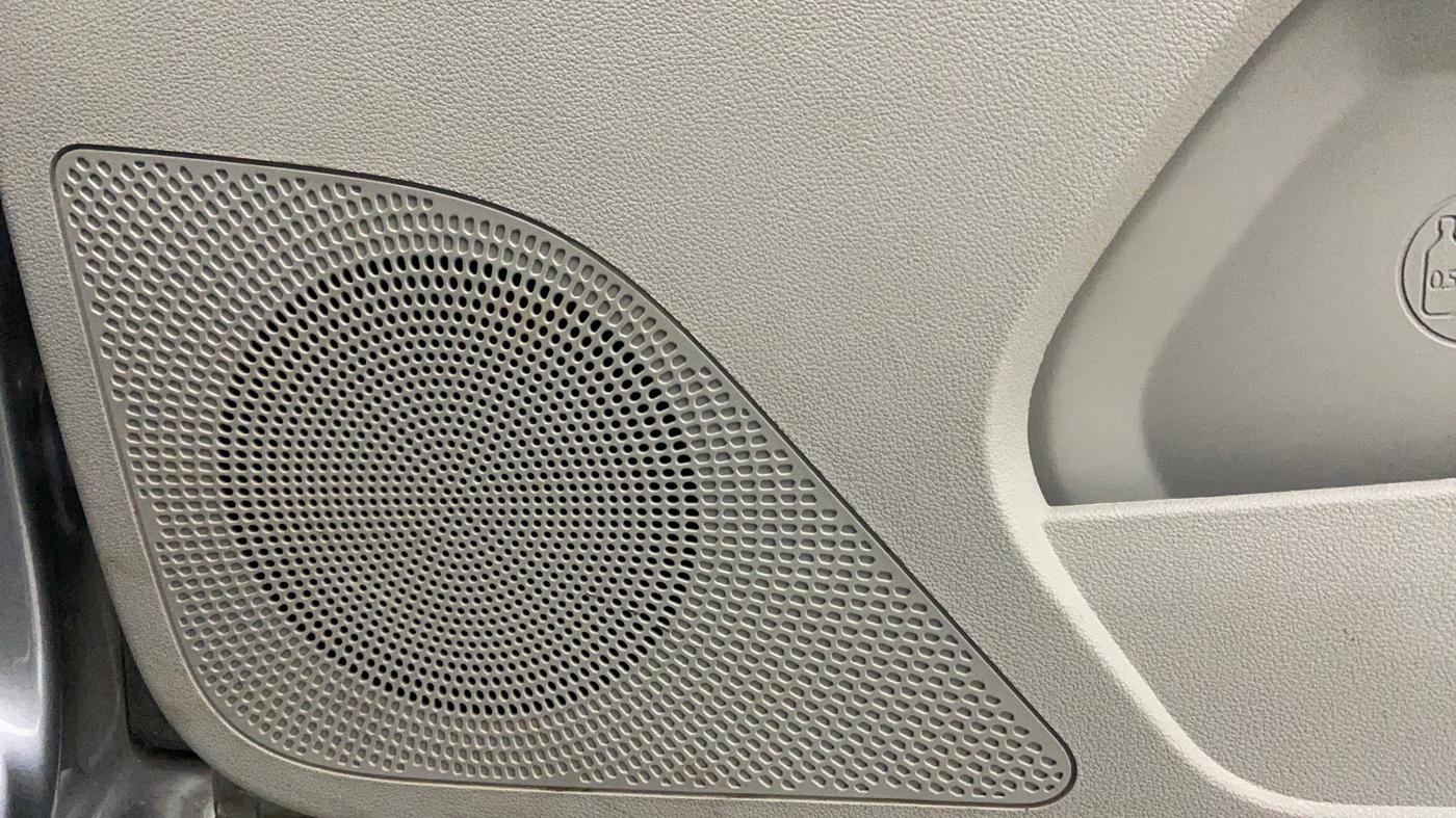 2018 Tata Tiago XZ PETROL, Petrol, Manual, 39,597 km, Speaker