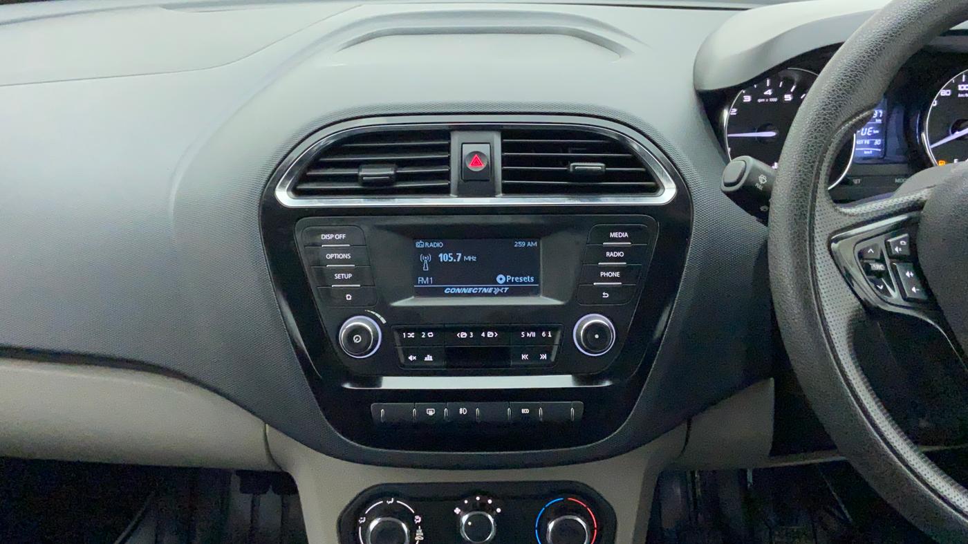 2018 Tata Tiago XZ PETROL, Petrol, Manual, 39,597 km, Air Conditioner