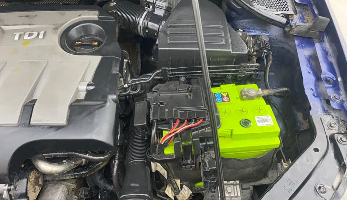 2012 Volkswagen Vento HIGHLINE DIESEL 1.6, Diesel, Manual, 73,895 km, Engine View - Left