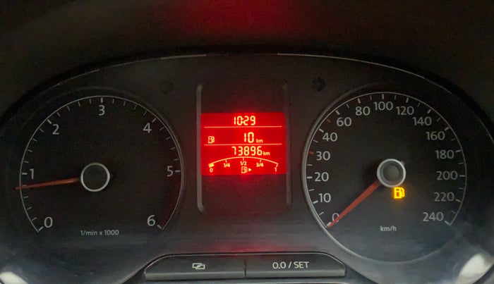 2012 Volkswagen Vento HIGHLINE DIESEL 1.6, Diesel, Manual, 73,895 km, Odometer Image