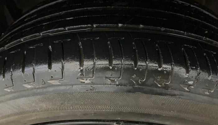 2018 Honda Jazz 1.2L I-VTEC V, Petrol, Manual, 68,342 km, Left Front Tyre Tread