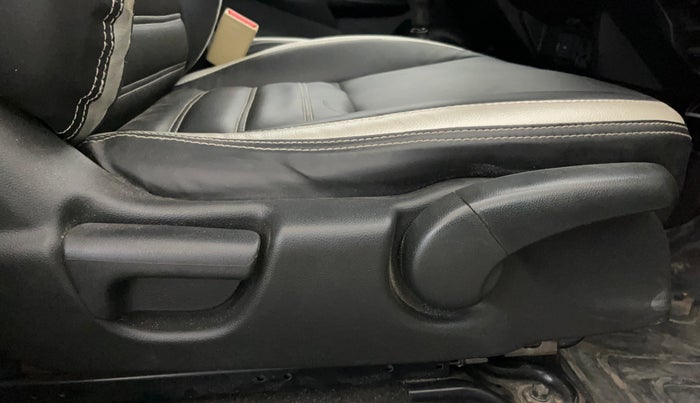 2018 Honda Jazz 1.2L I-VTEC V, Petrol, Manual, 68,342 km, Driver Side Adjustment Panel