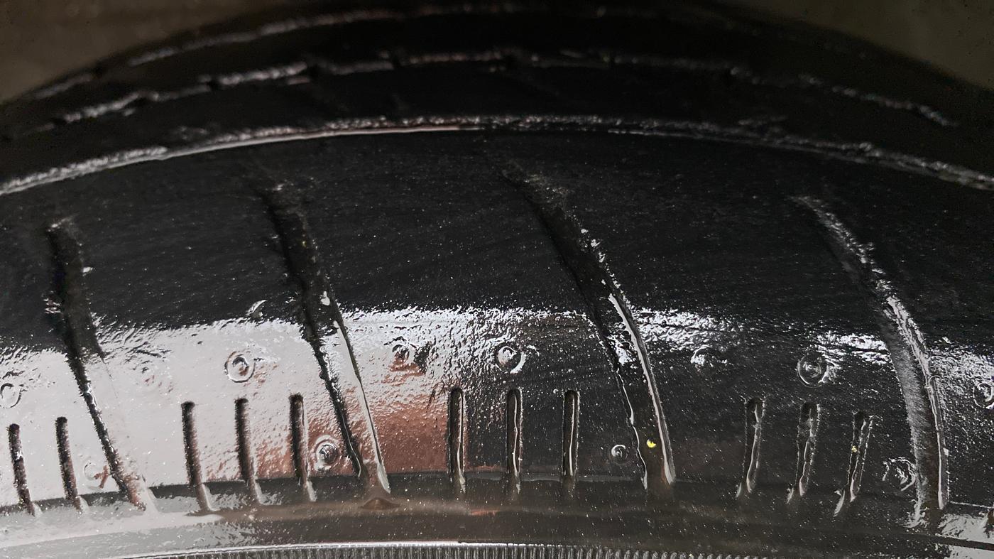 2019 Maruti Celerio X ZXI (O) AMT, Petrol, Automatic, 49,369 km, Left Front Tyre Tread