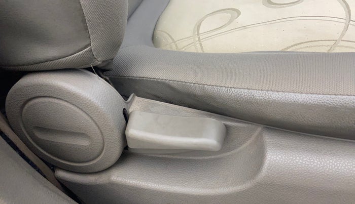 2013 Chevrolet Spark LT 1.0, Petrol, Manual, 24,340 km, Driver Side Adjustment Panel