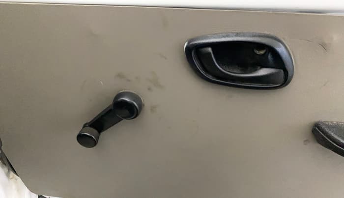 2018 Maruti Eeco 5 STR CNG WITH HTR, CNG, Manual, 80,045 km, Driver Side Door Panels Control
