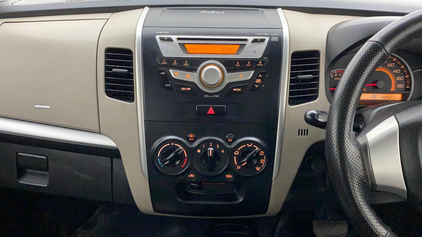 2016 Maruti Wagon R 1.0 VXI (O) AMT, Petrol, Automatic, 49,065 km, Air Conditioner